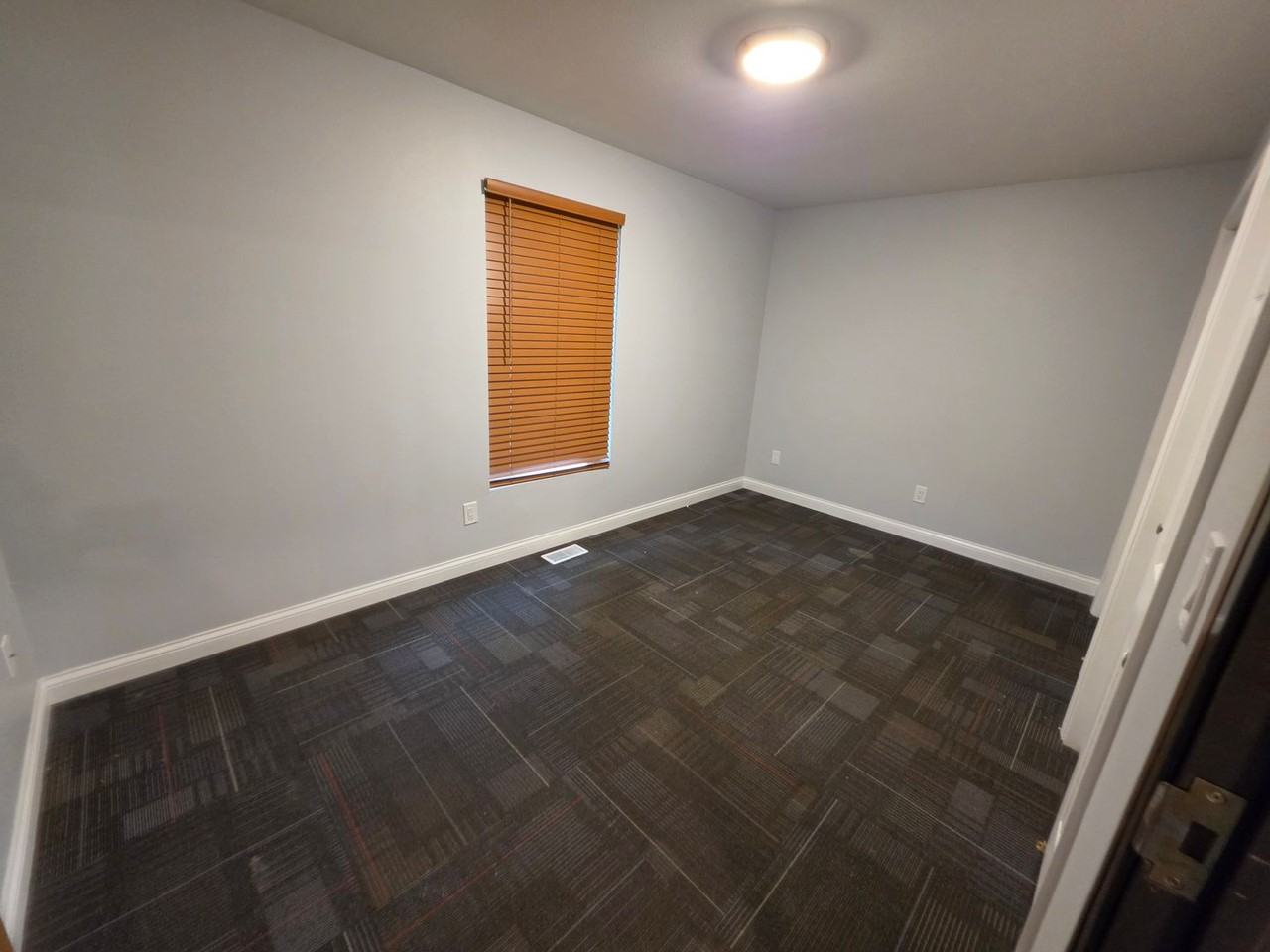 1125 Latigo Ln - Photo 5 of 22