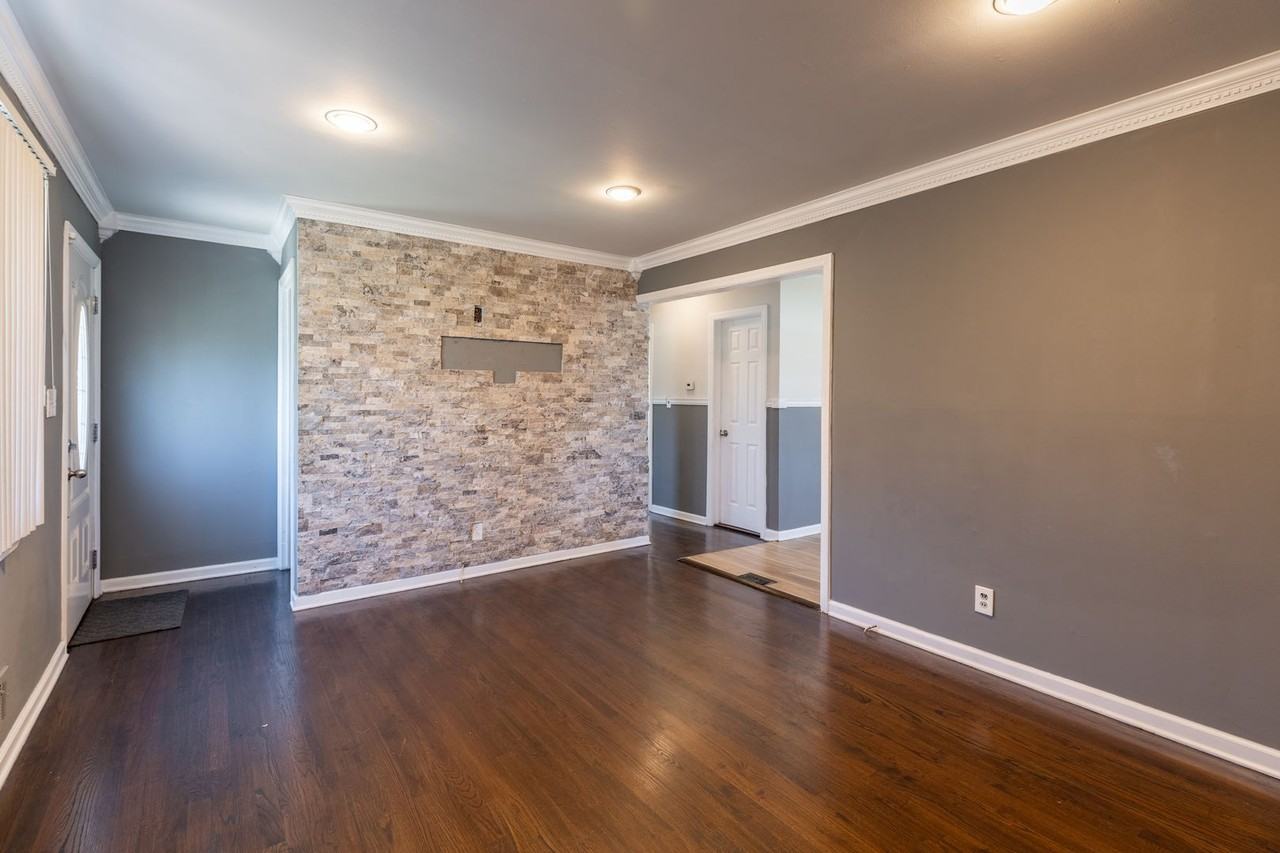 3 Leick Ave - Photo 7 of 20