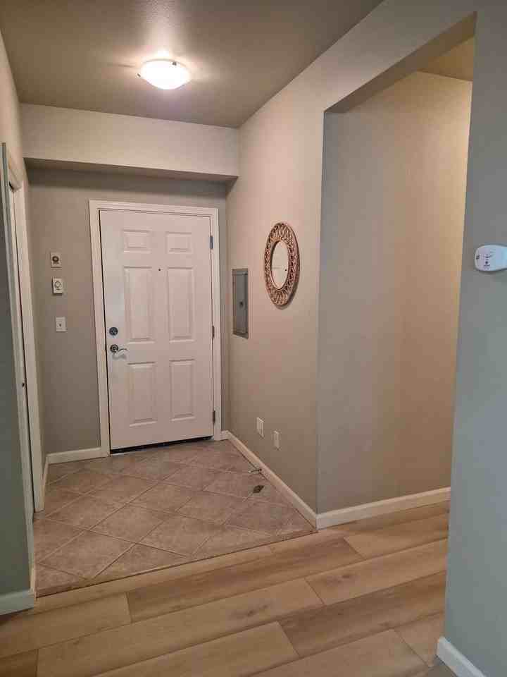 15000 Juanita Dr Ne #302 - Photo 3 of 21