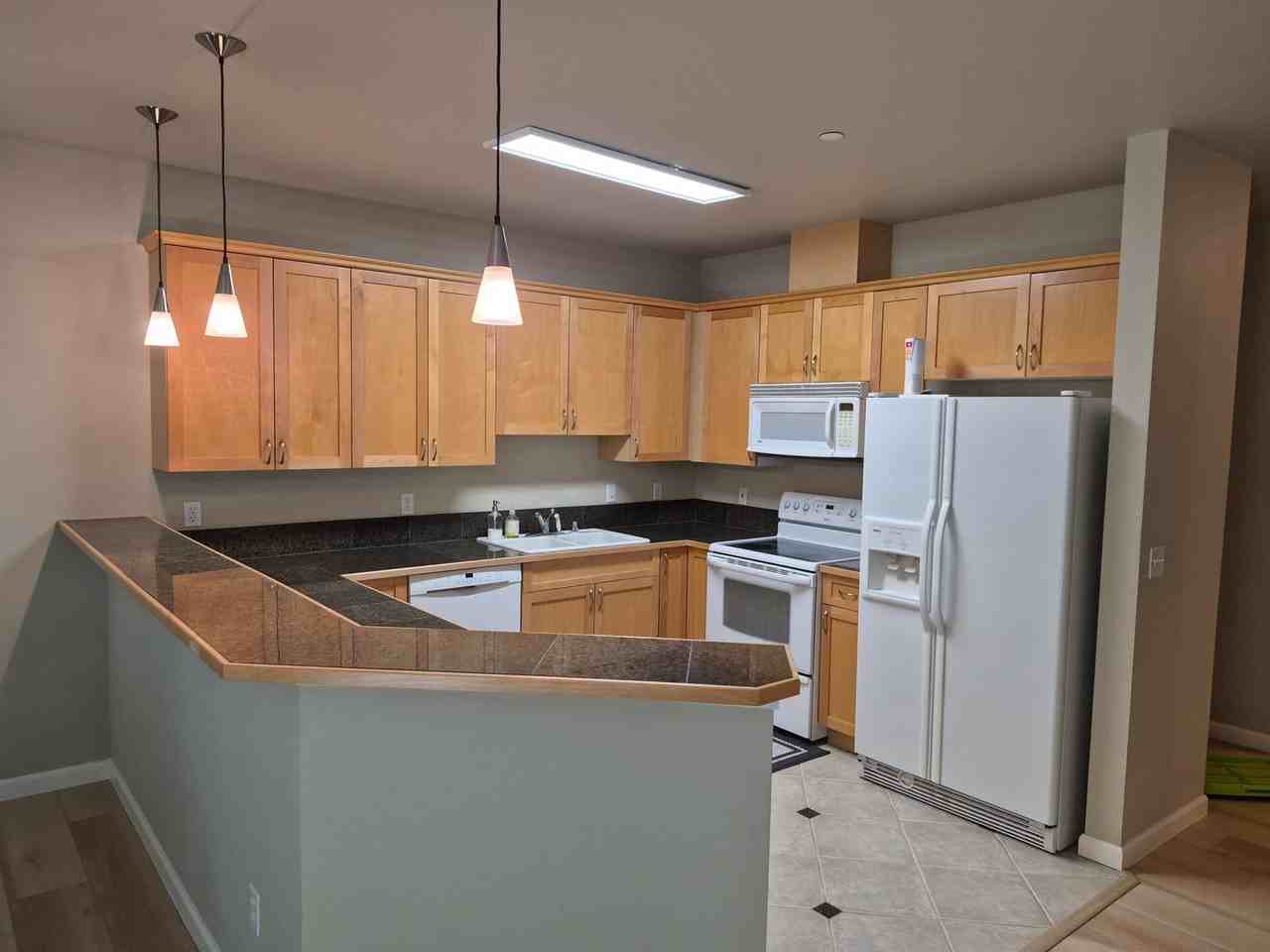 15000 Juanita Dr Ne #302 - Photo 5 of 21