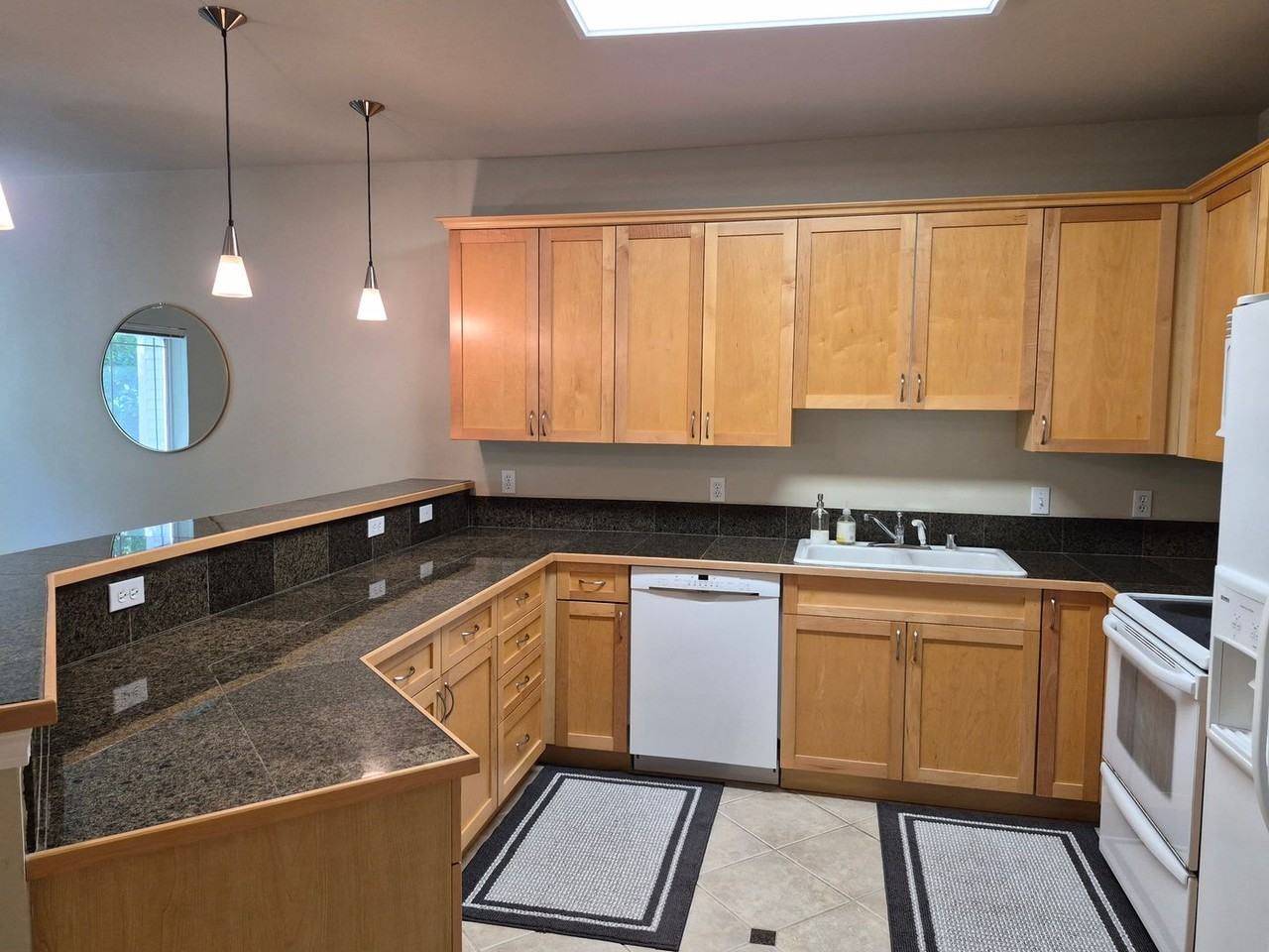 15000 Juanita Dr Ne #302 - Photo 6 of 21
