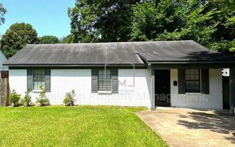 137 S Fenwick Rd - Photo 1 of 1