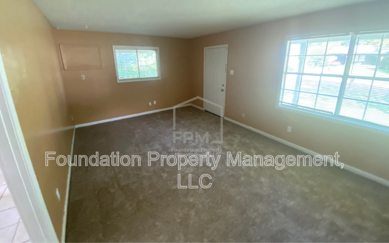3425 Ladue St - Photo 6 of 22