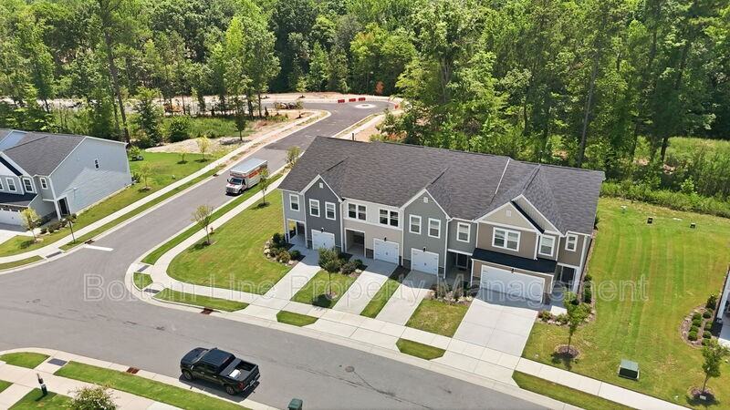 260 Garden Vine Trl - Photo 5 of 43
