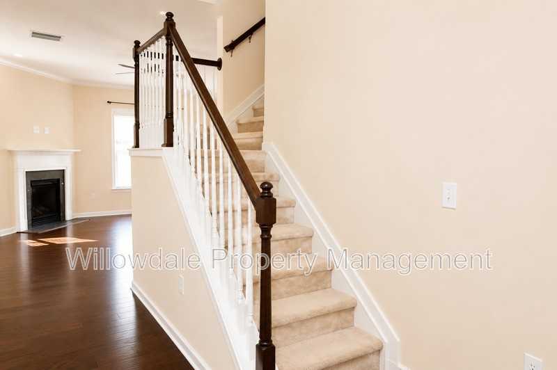 2132 Chipley Dr - Photo 7 of 16