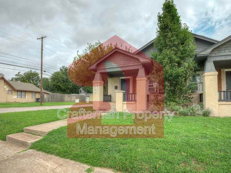 3147 Nw 15th St #1 - Photo 2 of 39