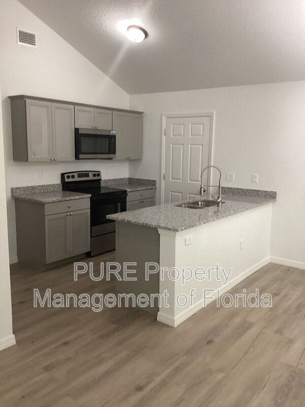 13367 Se 38th Ct - Photo 4 of 17
