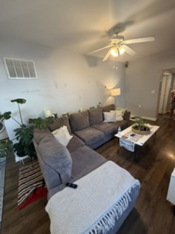 237 Asbury Rd - Photo 4 of 15