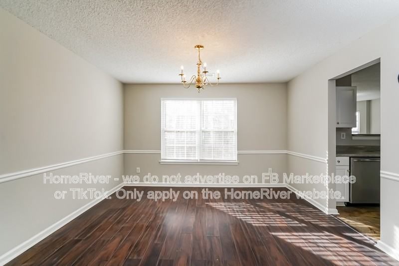 470 Cherry Branch Ln - Photo 5 of 17