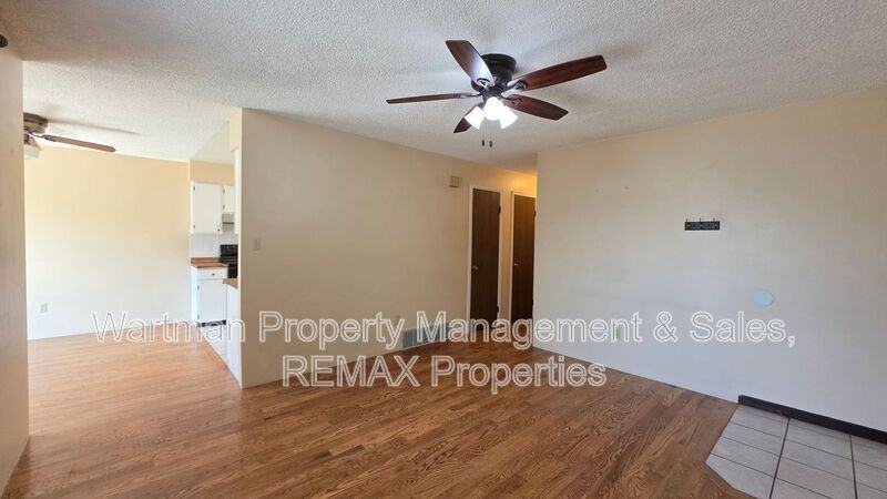 2732 Hearthwood Ln - Photo 5 of 21