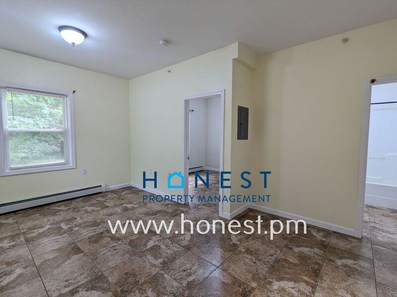 1635 Lewiston Rd #10 - Photo 5 of 14