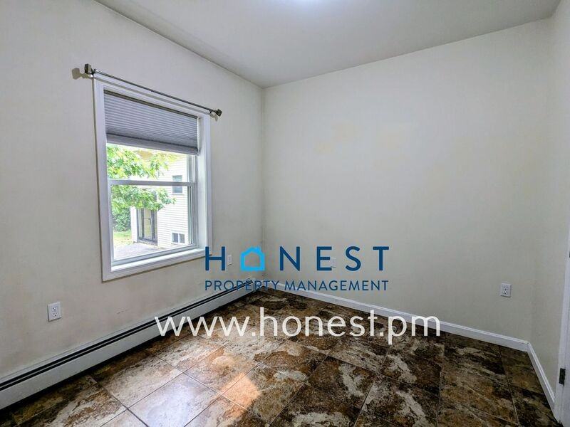 1635 Lewiston Rd #10 - Photo 6 of 14