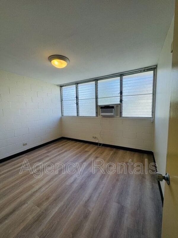 1019 Punahou St #305 - Photo 4 of 7
