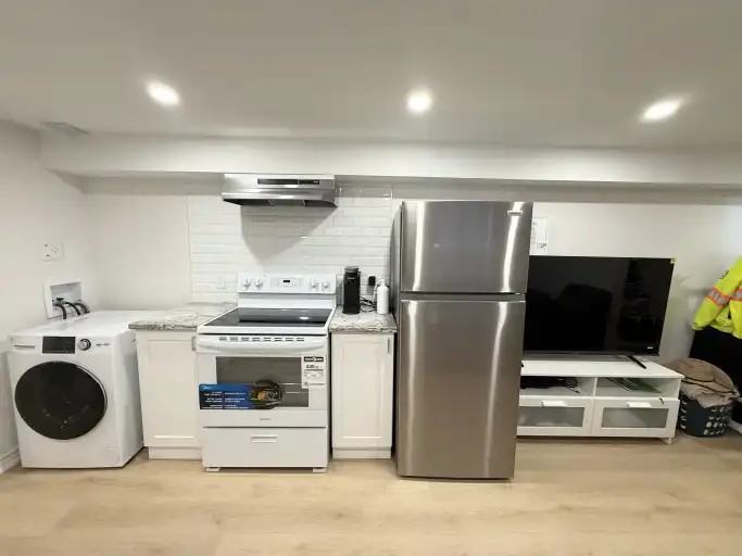11 Scott St #2 - Photo 3 of 8