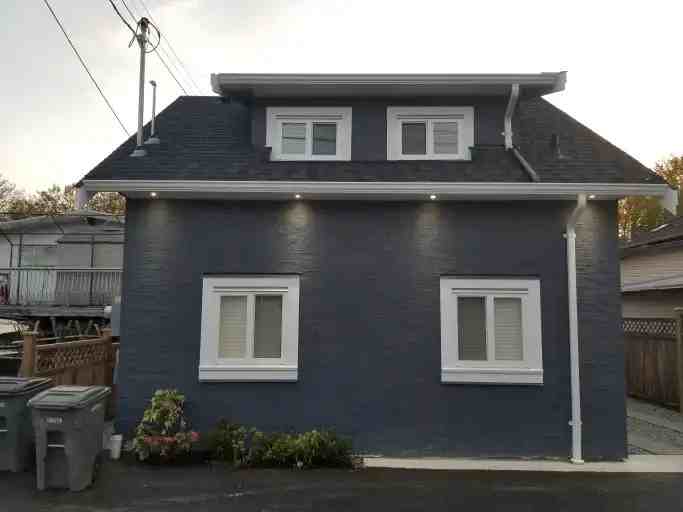 5414 Sherbrooke St - Photo 3 of 15