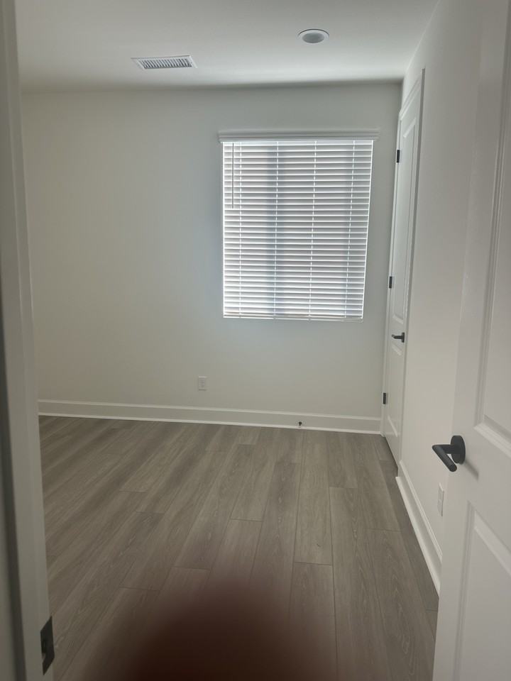 484 San Lorenzo Rd #NA - Photo 5 of 9