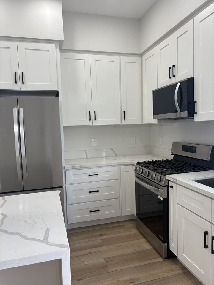 1226 Fern Ave #NA - Photo 7 of 38