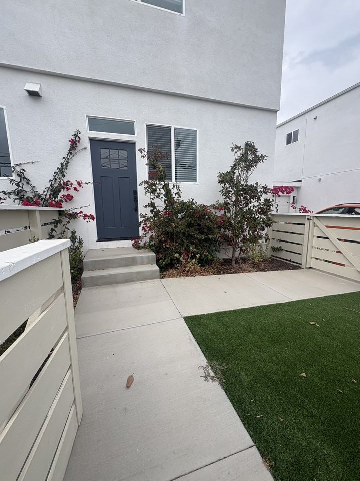 1226 Fern Ave #NA - Photo 3 of 38