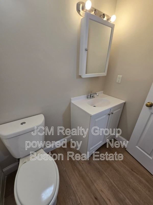 80 Sagamore St - Photo 7 of 13