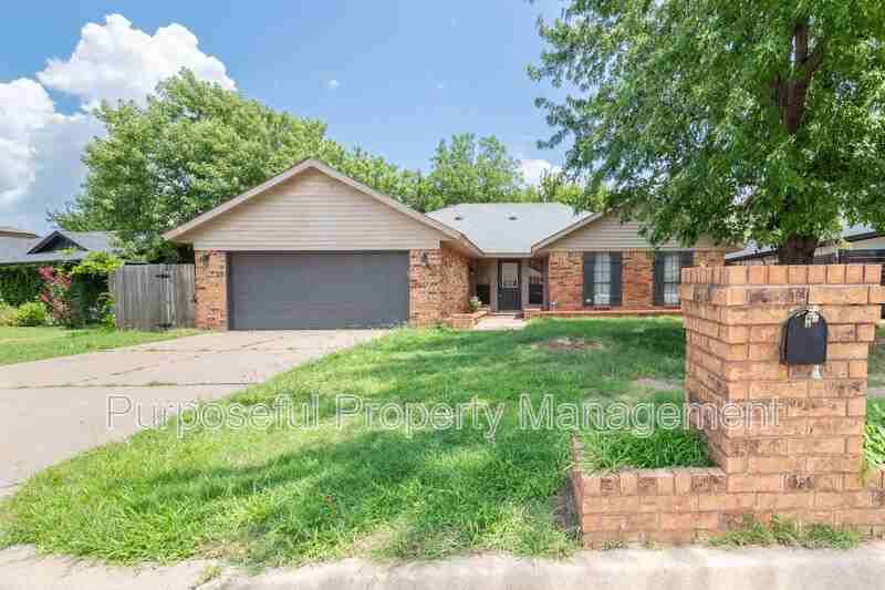9204 Aaron Dr - Photo 2 of 34
