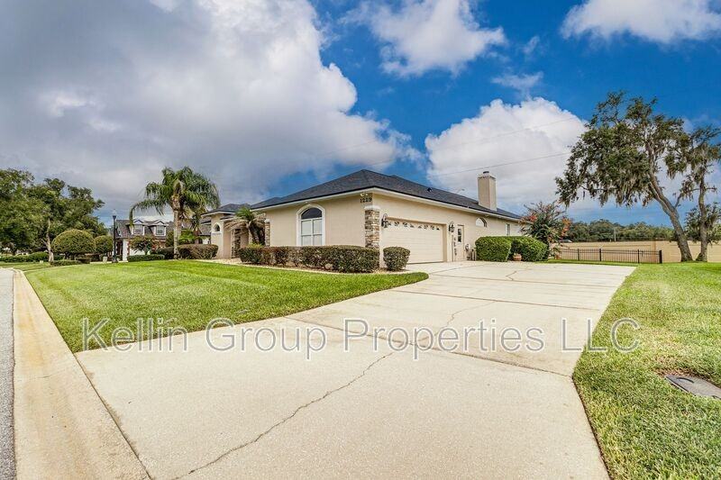 1229 Lake Deeson Woods Ln - Photo 3 of 34