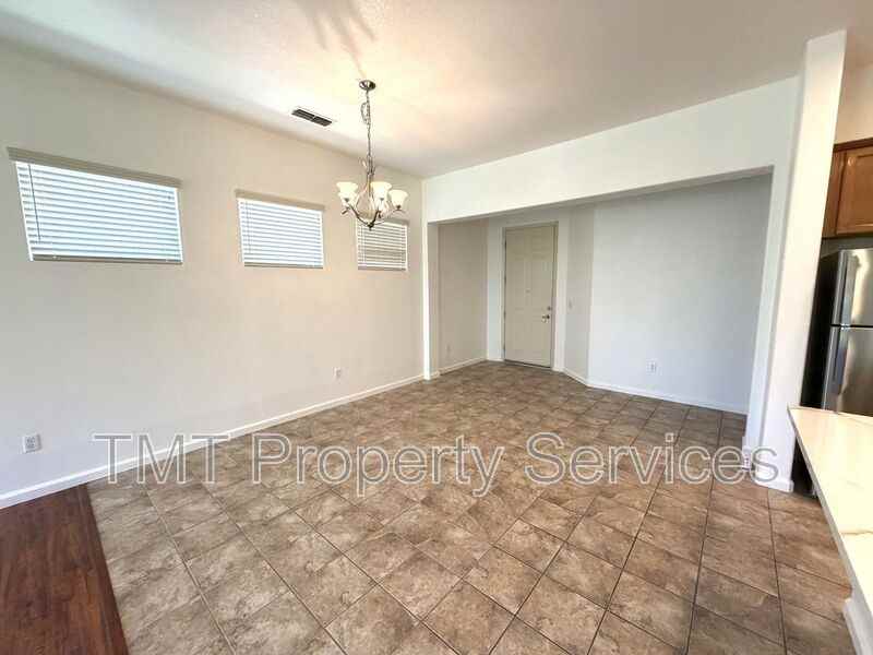 8622 Neopolitan Way - Photo 5 of 21