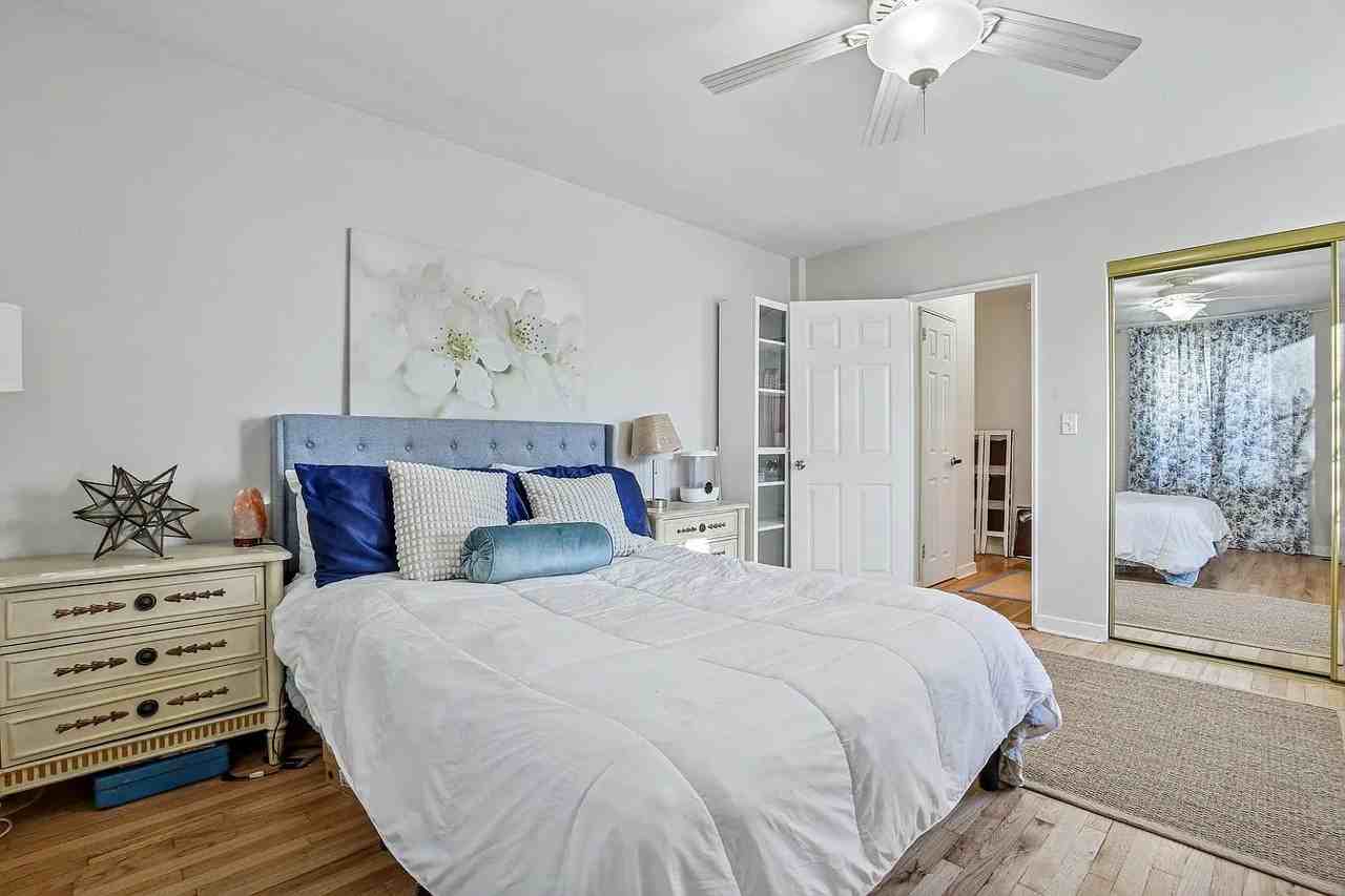 8600 JFK Boulevard East #5F - Photo 5 of 18
