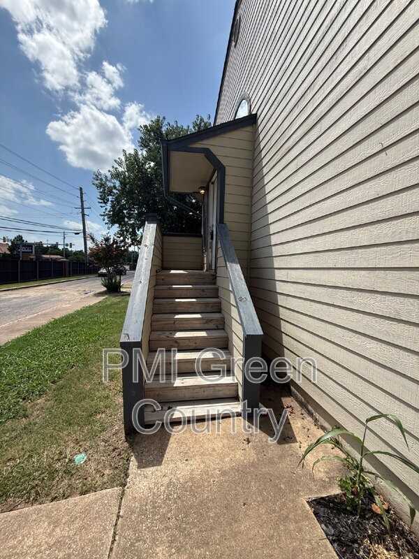 6028 S 90th East Pl - Photo 2 of 24