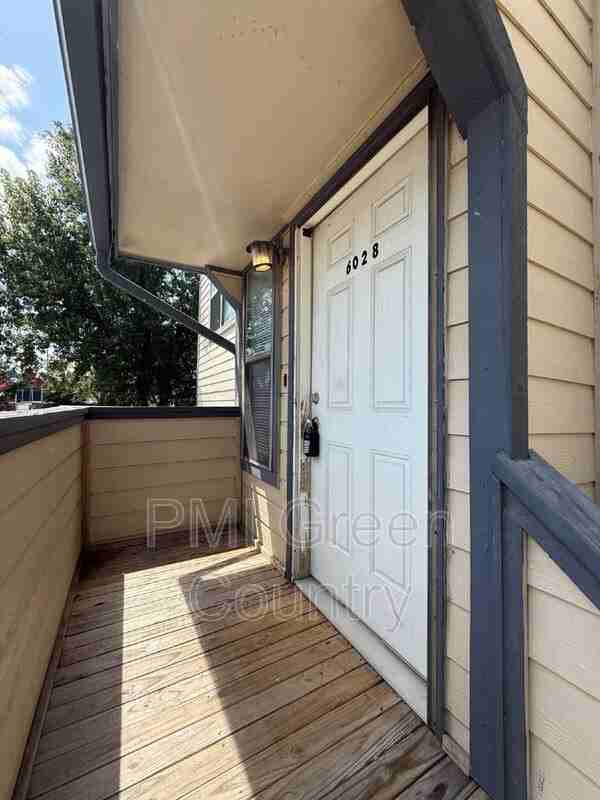 6028 S 90th East Pl - Photo 4 of 24