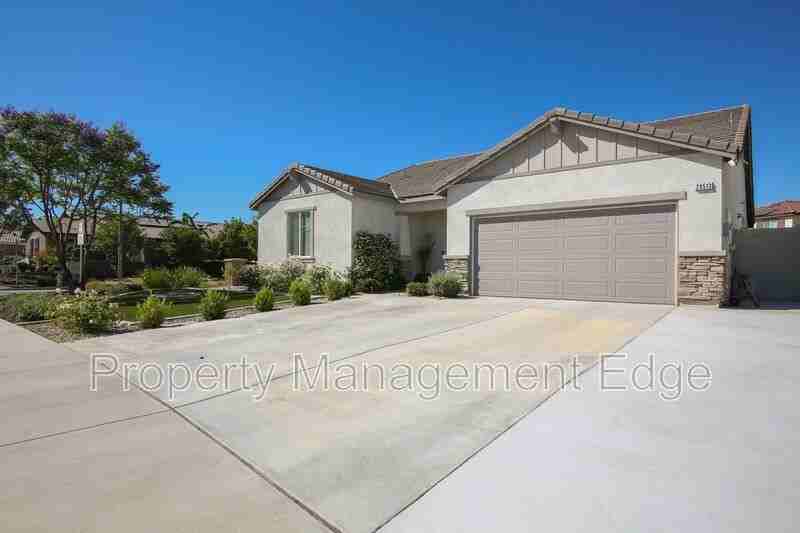 29513 Village Pkwy - Photo 3 of 30