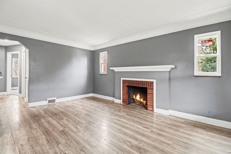 16605 Freeland St - Photo 7 of 26