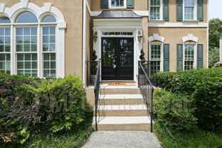 120 Creekside Park Dr - Photo 1 of 1