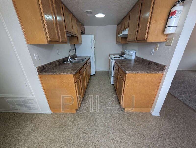 12813 Dunes Rd Se #A - Photo 5 of 21