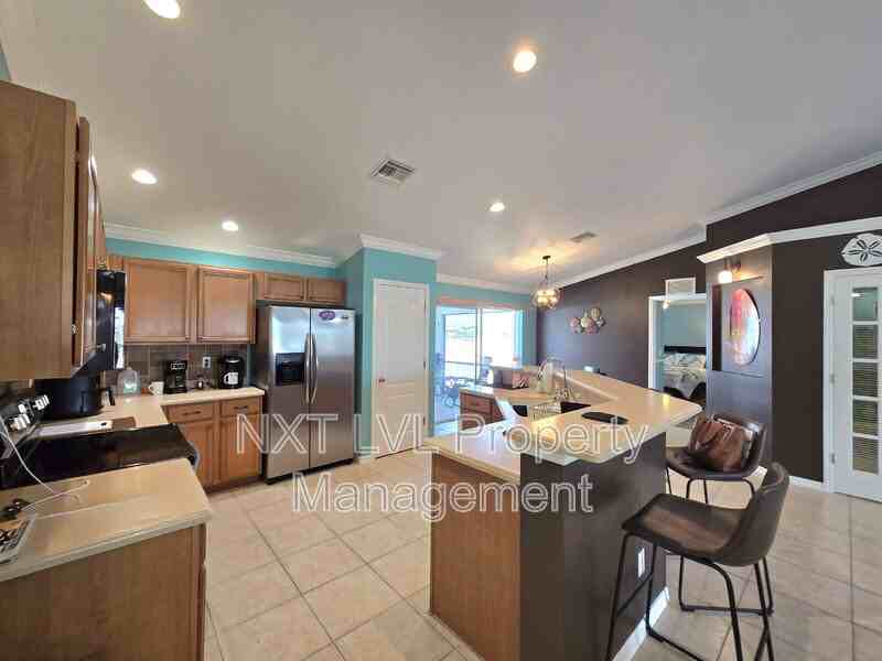 1401 Sw Embers Ter - Photo 6 of 23