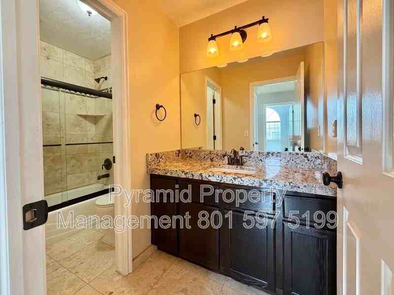 4772 Ws - Photo 7 of 29