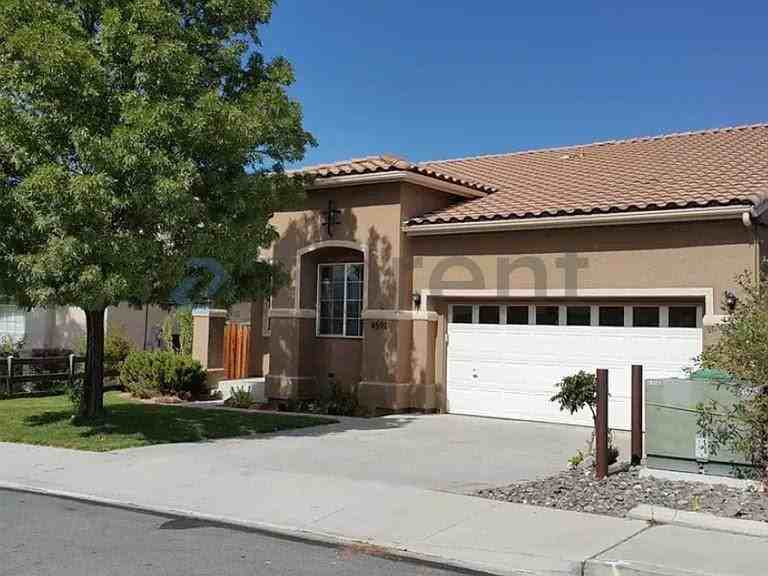 4591 Mount Bachelor Dr - Photo 3 of 14