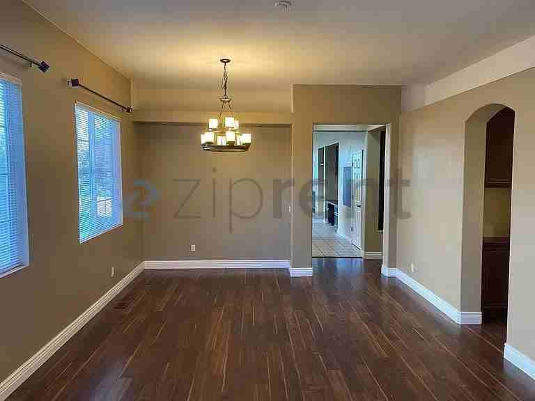 4591 Mount Bachelor Dr - Photo 7 of 14