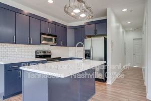 featured image of 760 Wedgewood Park #305