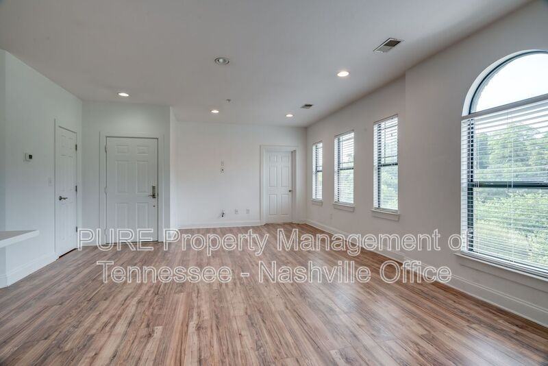 760 Wedgewood Park #305 - Photo 3 of 28
