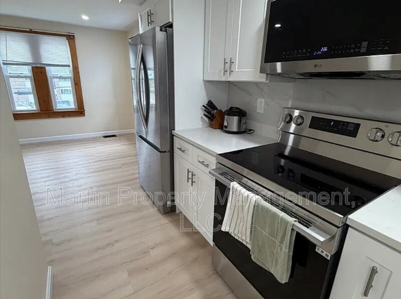 46 South St - Photo 4 of 18