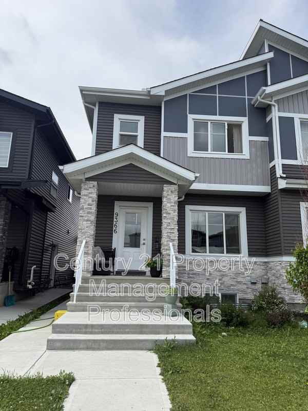 9366 Pear Link Sw #UPPER