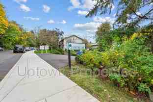 1420 Sw Bertha Blvd #C1 - Photo 1 of 1