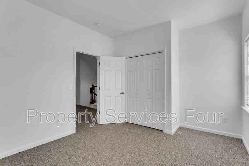 235 Moyock Landing Dr - Photo 7 of 13