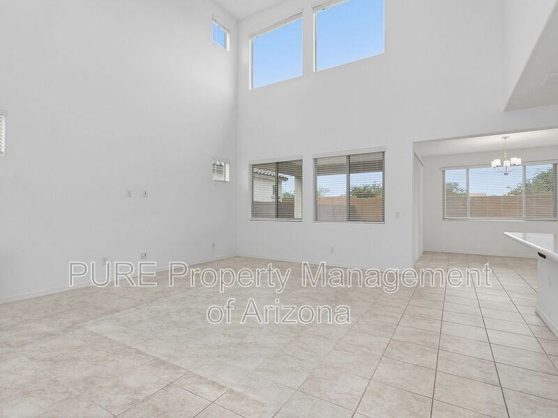 5177 N 87th Dr - Photo 2 of 35