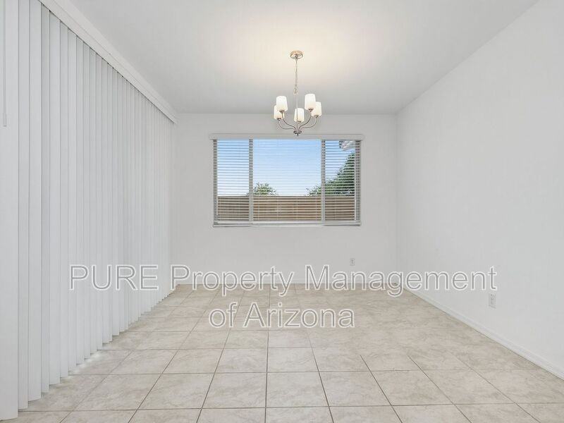5177 N 87th Dr - Photo 4 of 35