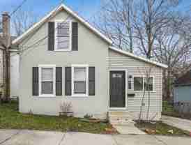 619 Charles Ave Se - Photo 1 of 1