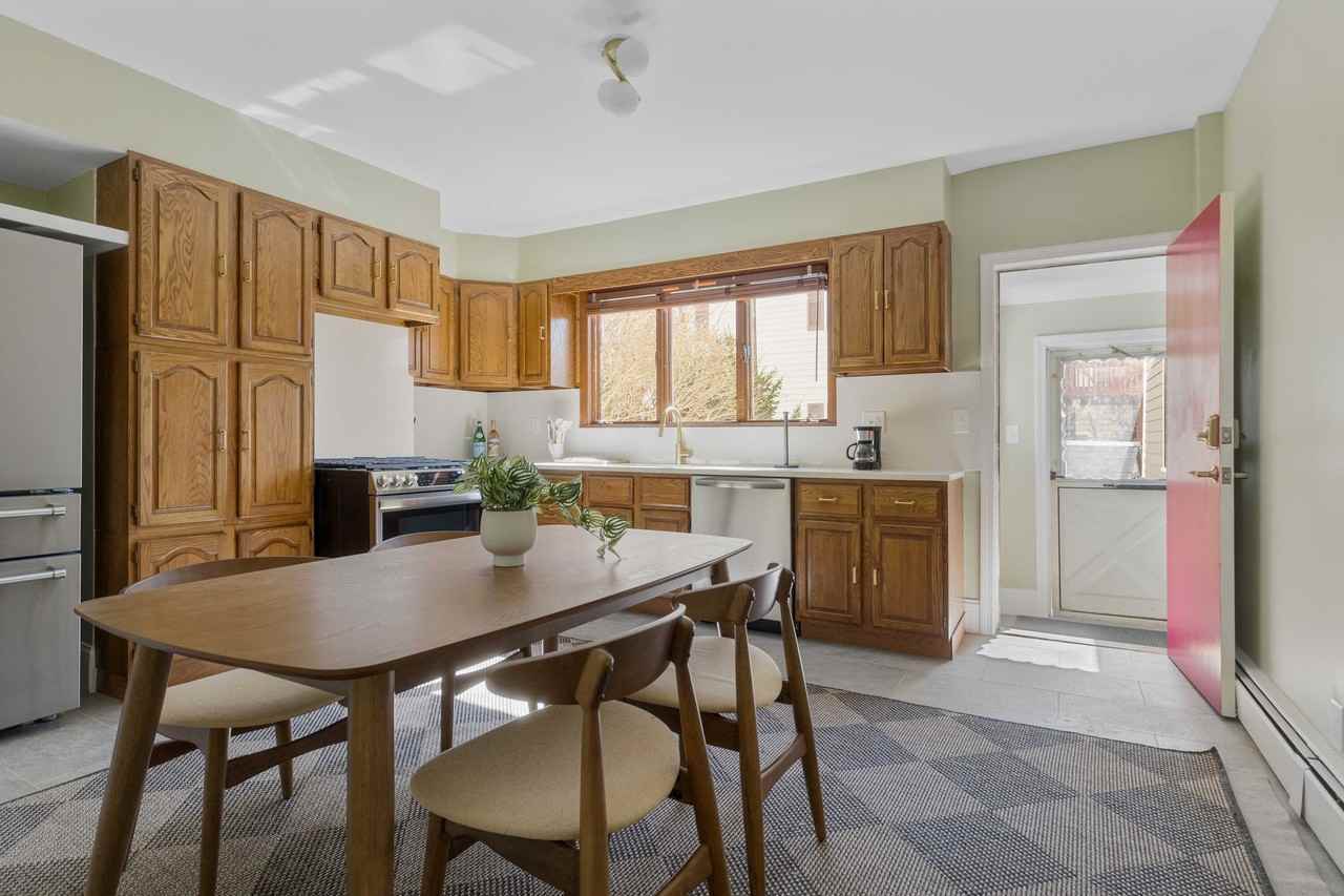 56 Spring St - Photo 3 of 13