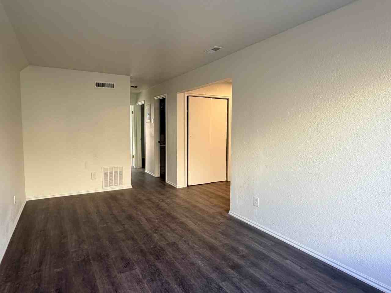 215 S 1400 W #215 - Photo 2 of 7