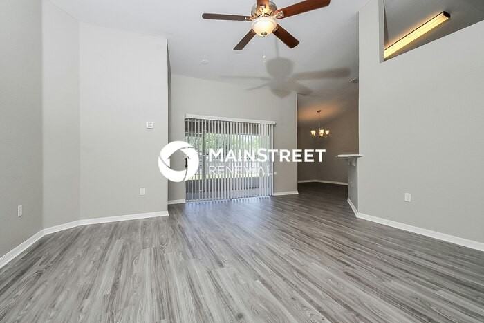 918 Summer Glen Dr - Photo 5 of 16