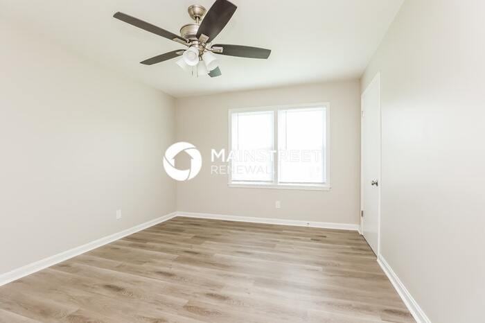 104 Oak Dr - Photo 7 of 16